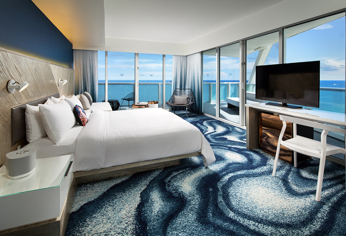 w-fort-lauderdale-guestroom-cool-corner-oceanfront-room