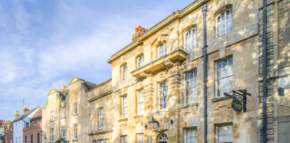 Swellegant Stays: Vanbrugh House Hotel