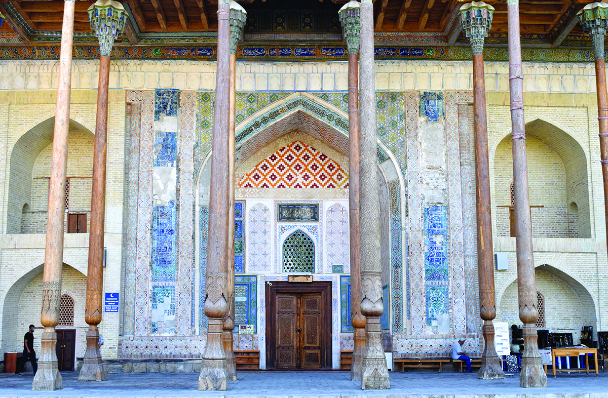 Bolo Hauz Mosque, Bukhara. Maximum Exposure 2017
