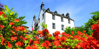 Swellegant Stays: Prestonfield House Edinburgh, Scotland
