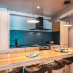 chalet-renard-blanc-kitchen-2